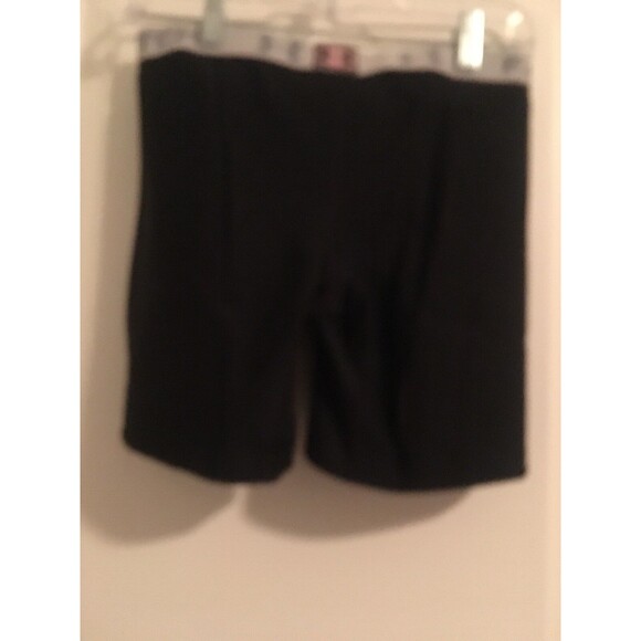 Under Armour Women's Fast Pitch Slider Shorts Softball MPZ1 Size Large Black - Picture 6 of 8